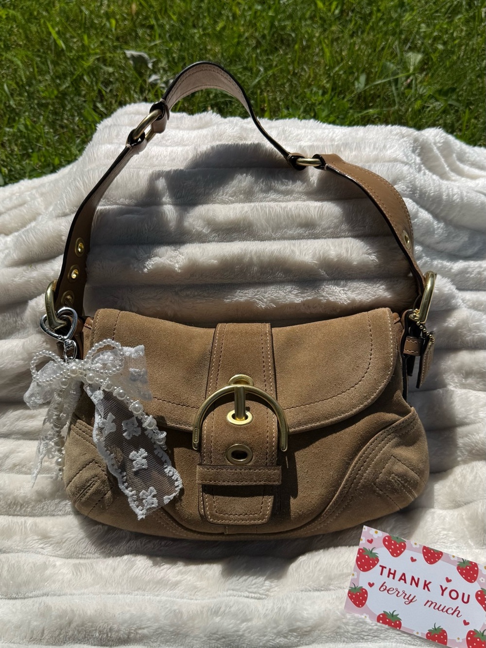Vintage Coach Mini Soho In Tan Suede🐆
